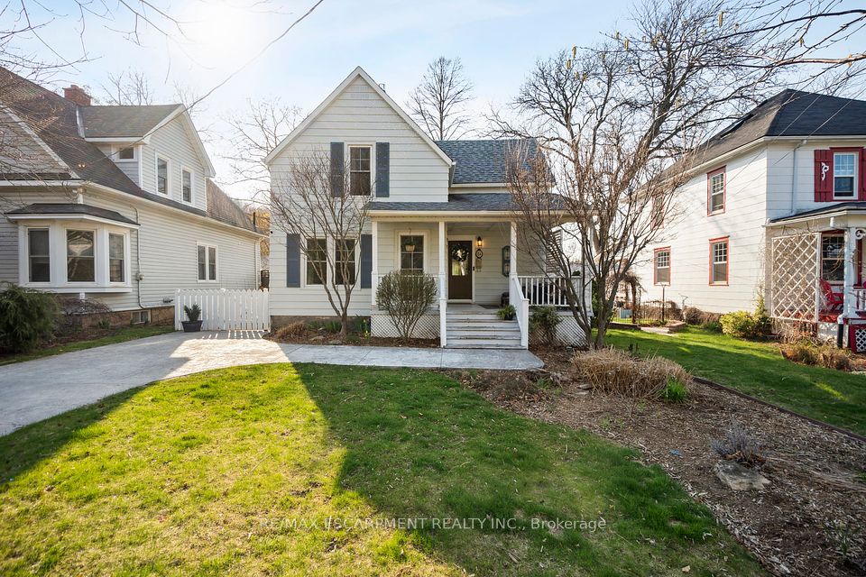 24 Robinson Street