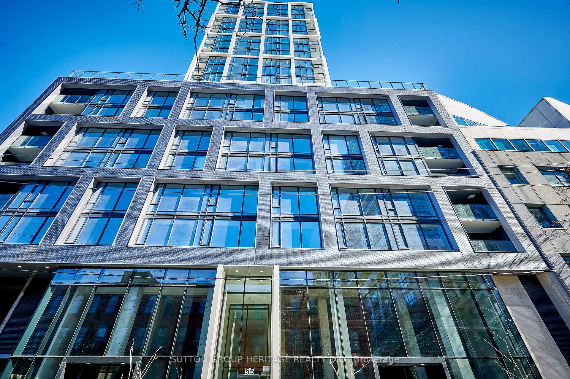 3 Bedrooms Condo at 55 Ontario,  Toronto For sale