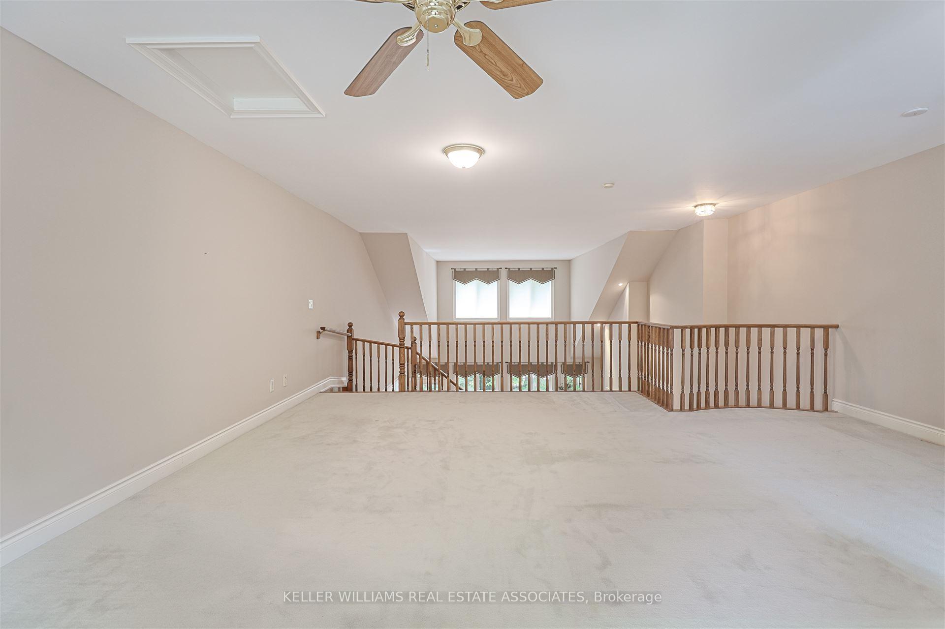 2 Bedrooms Condo at 726 Hidden Grove, Mississauga For sale