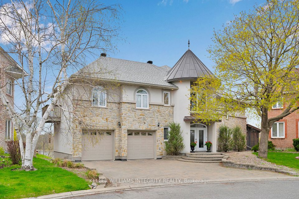 12 Rideau Shore