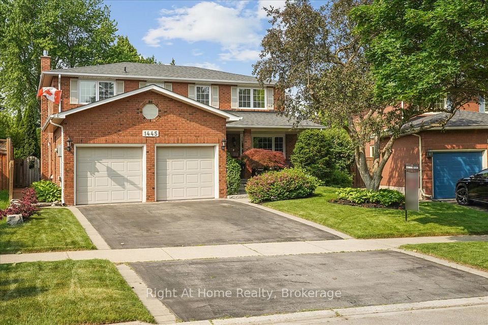 1445 Golden Meadow