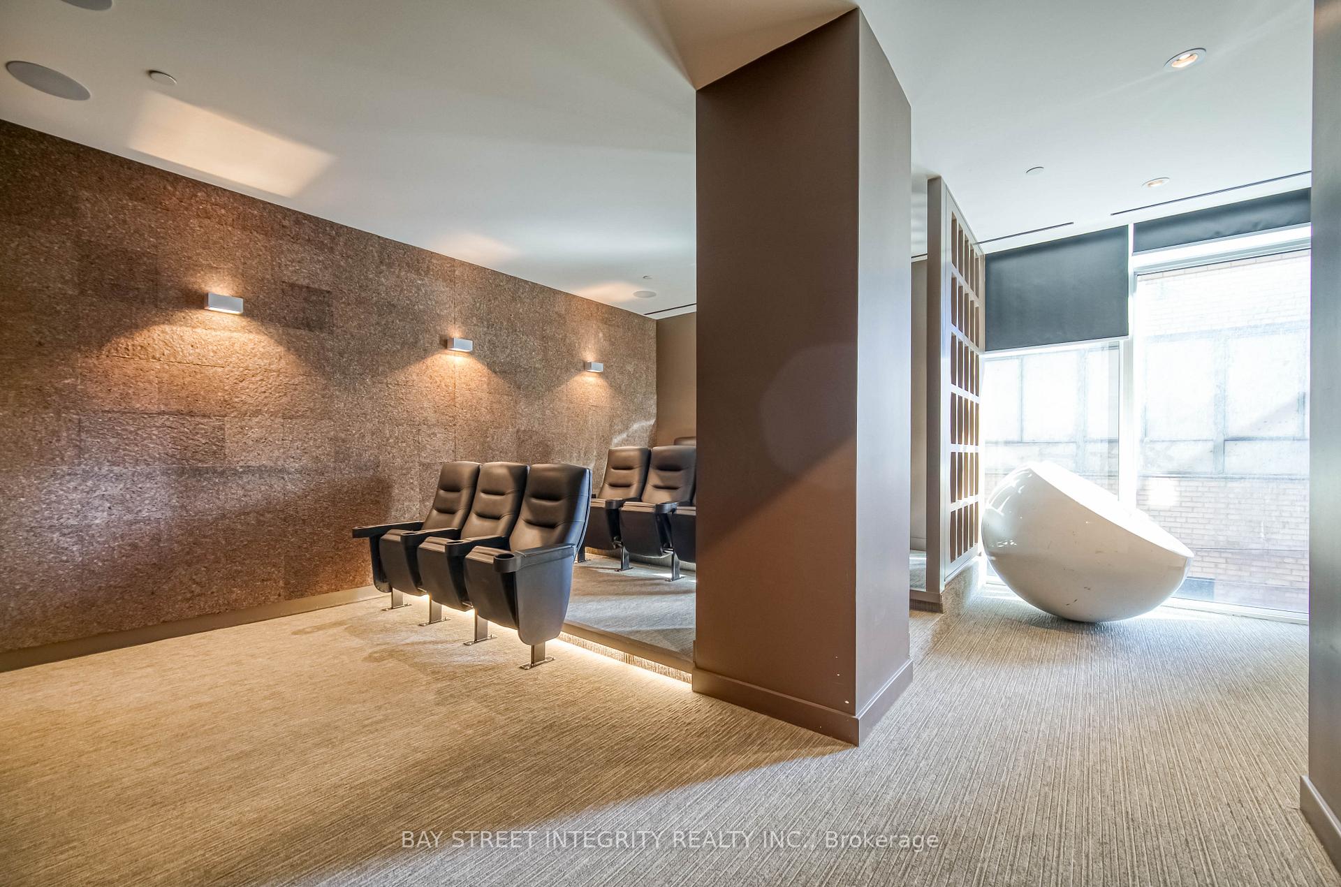 1 Bedroom Condo at 75 St Nicholas, Toronto For sale