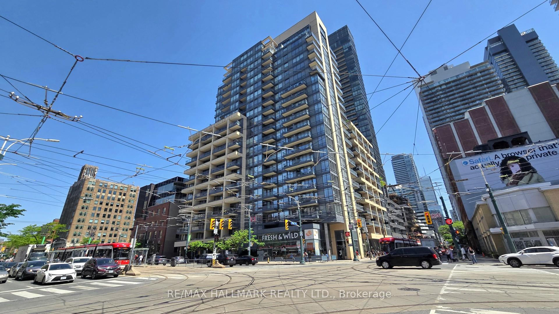 2 Bedrooms Condo at 438 King, Toronto For sale