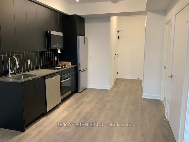 10 Abeja Street, #2212