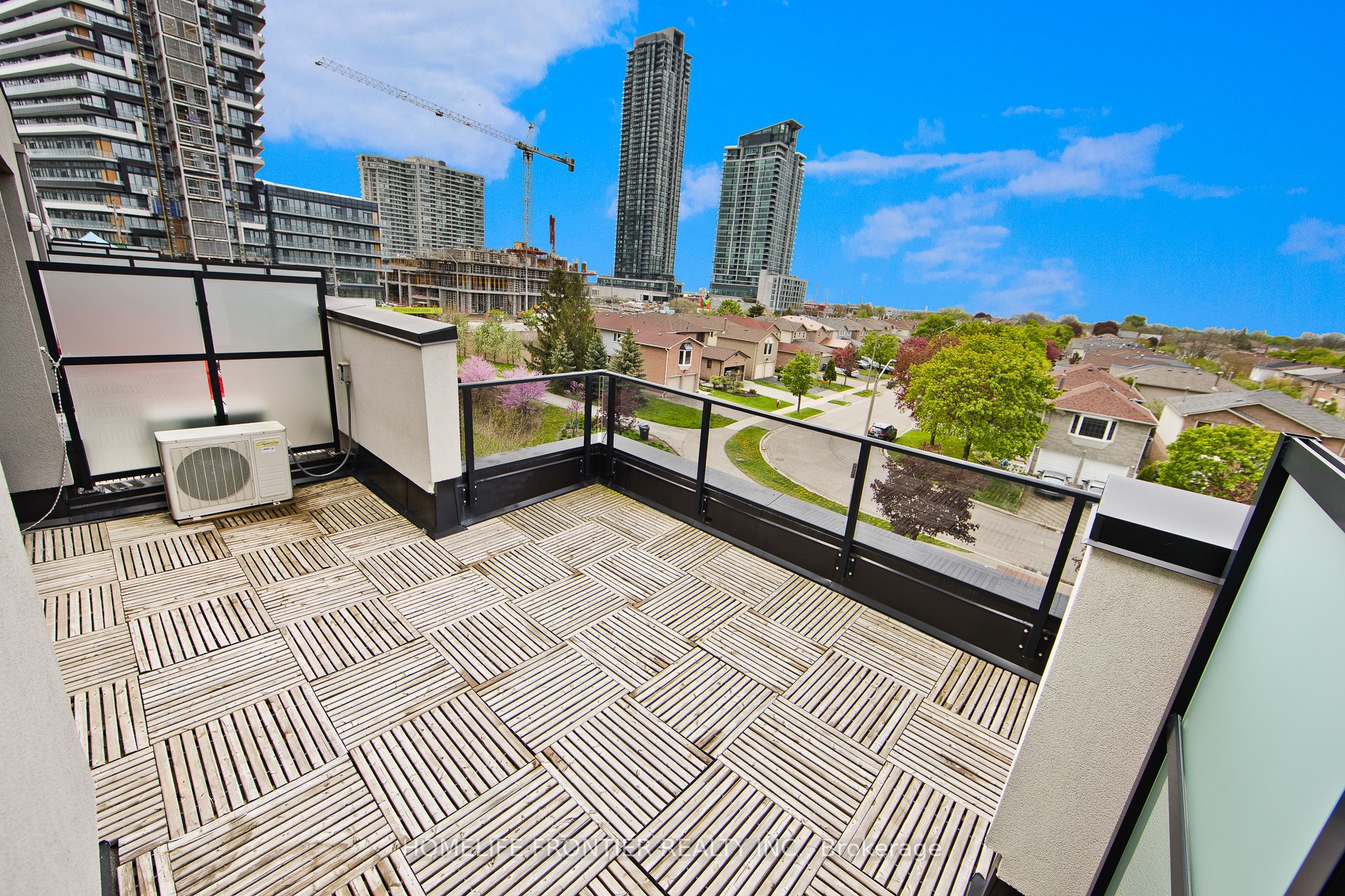 4020 Parkside Village Drive, #7