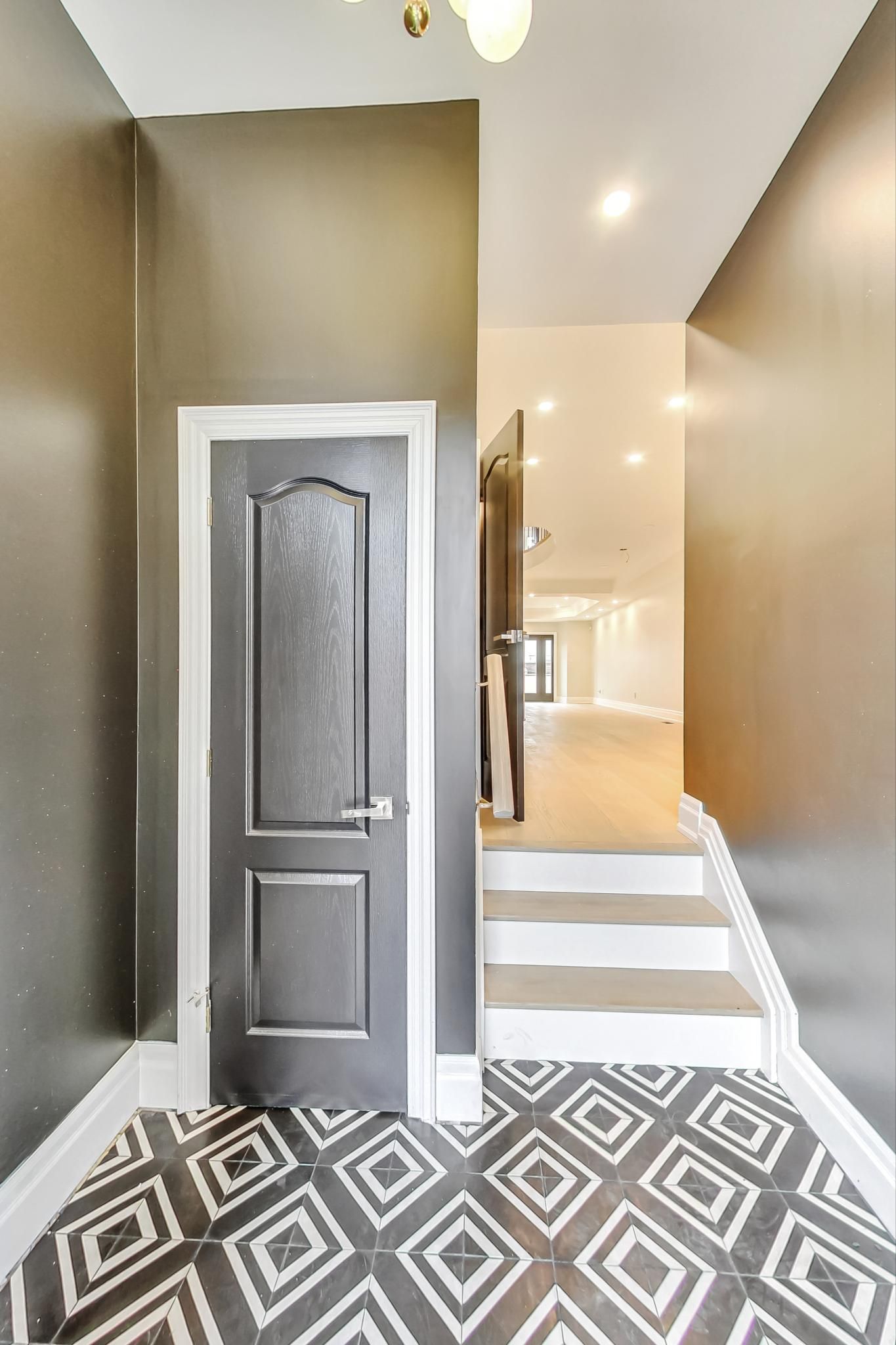 258 Spadina Road