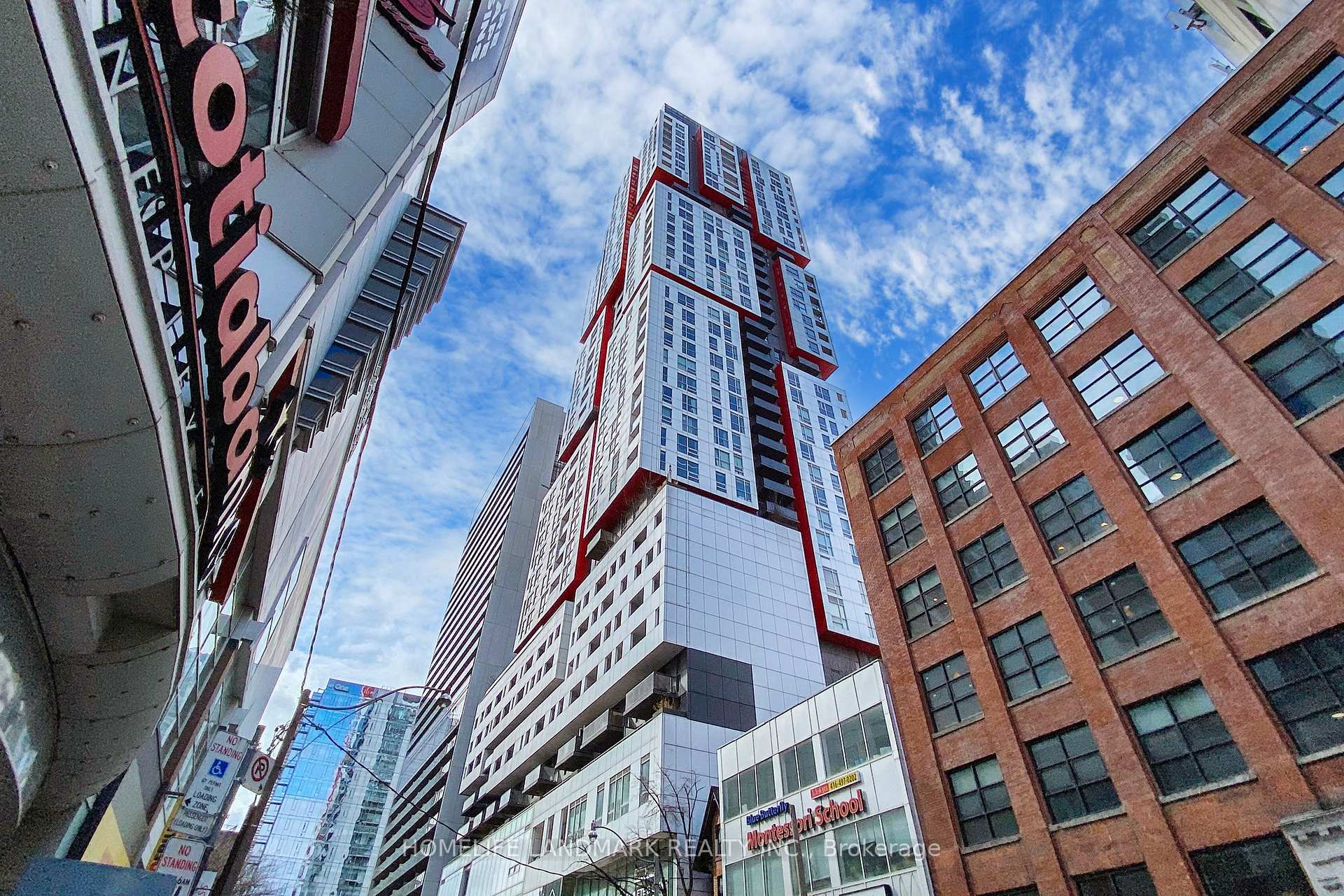 1 Bedroom Condo at 318 Richmond, Toronto For sale