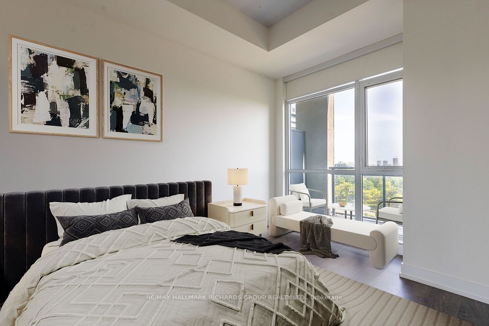 #909 - 75 The Donway, Toronto, ON M3C 2E9