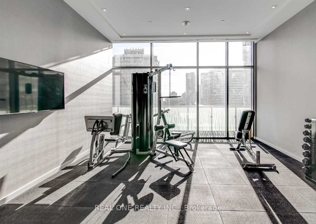 50 CHARLES Street E, #2605