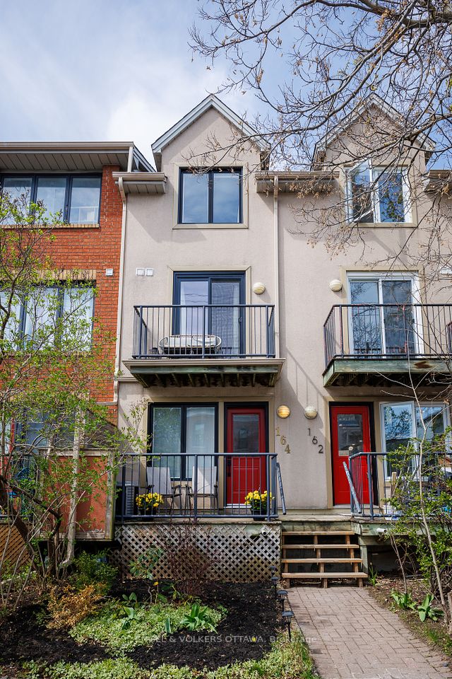 164 Rochester
