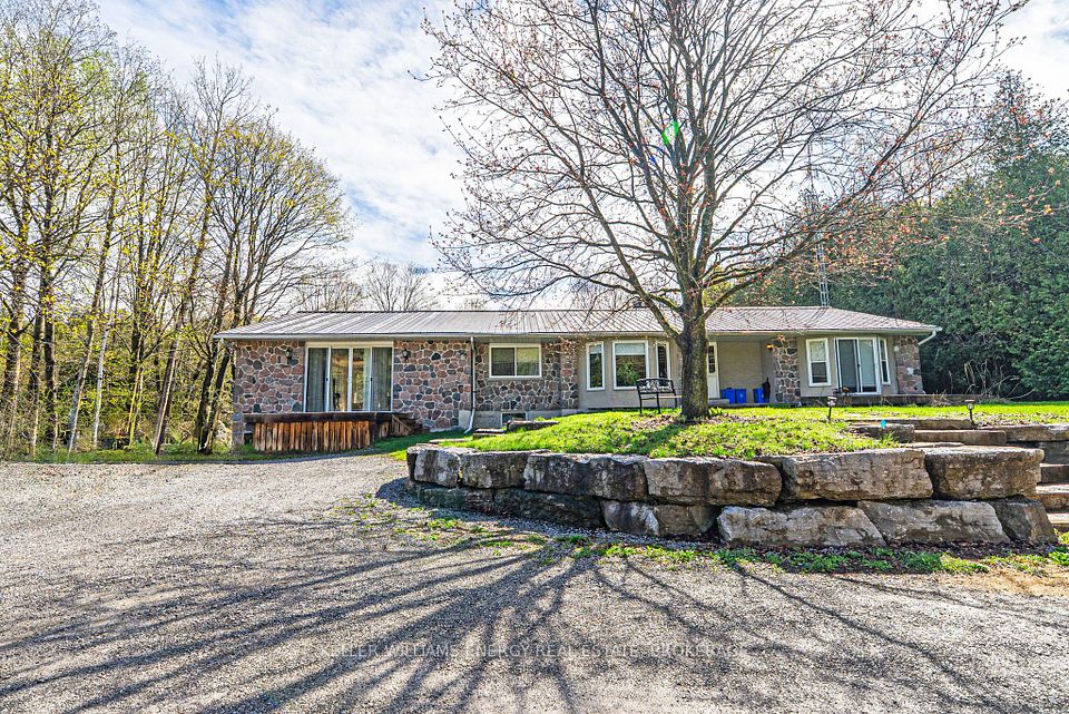 90 Cowanville