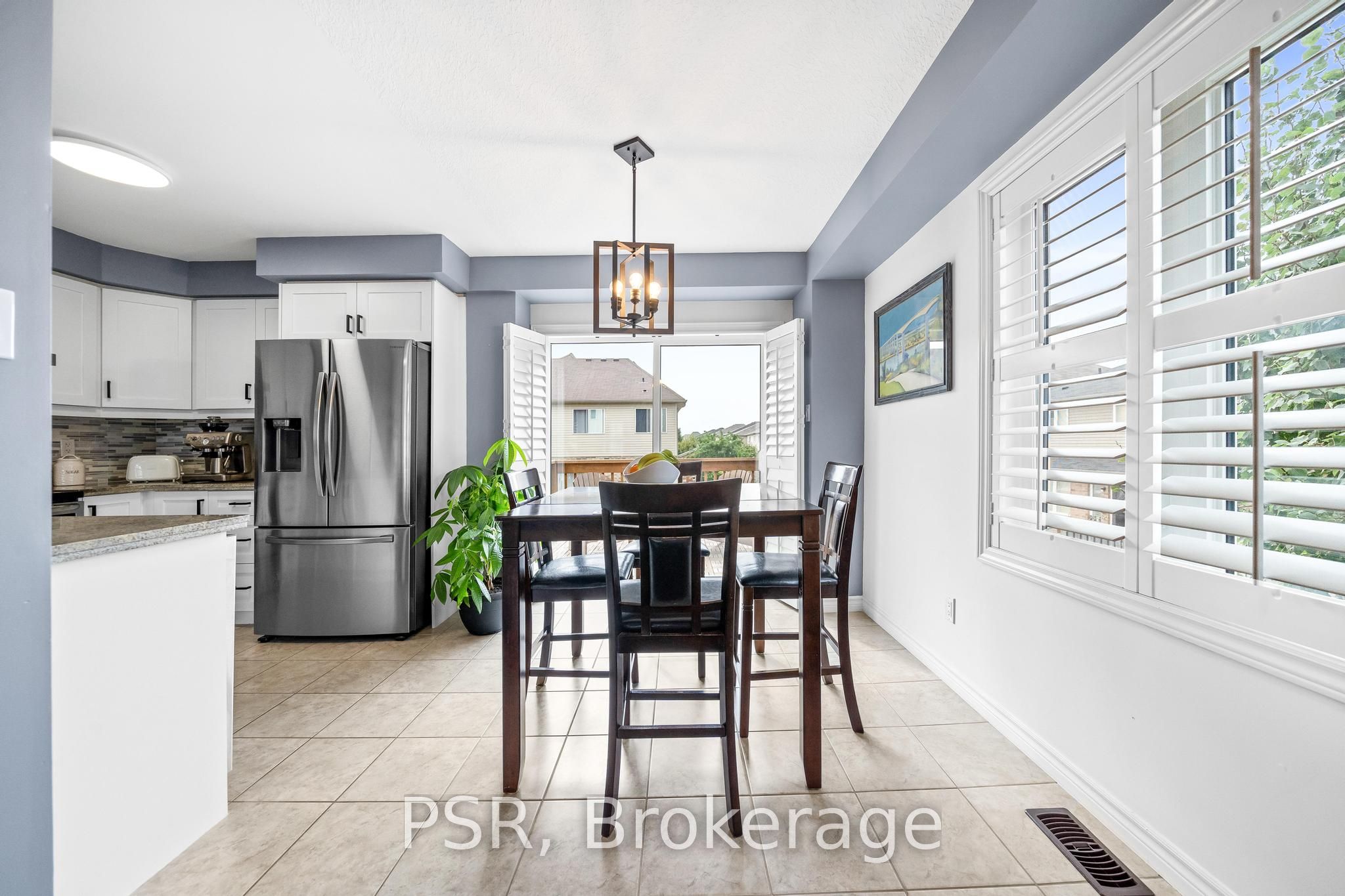 91 Mayland Trail