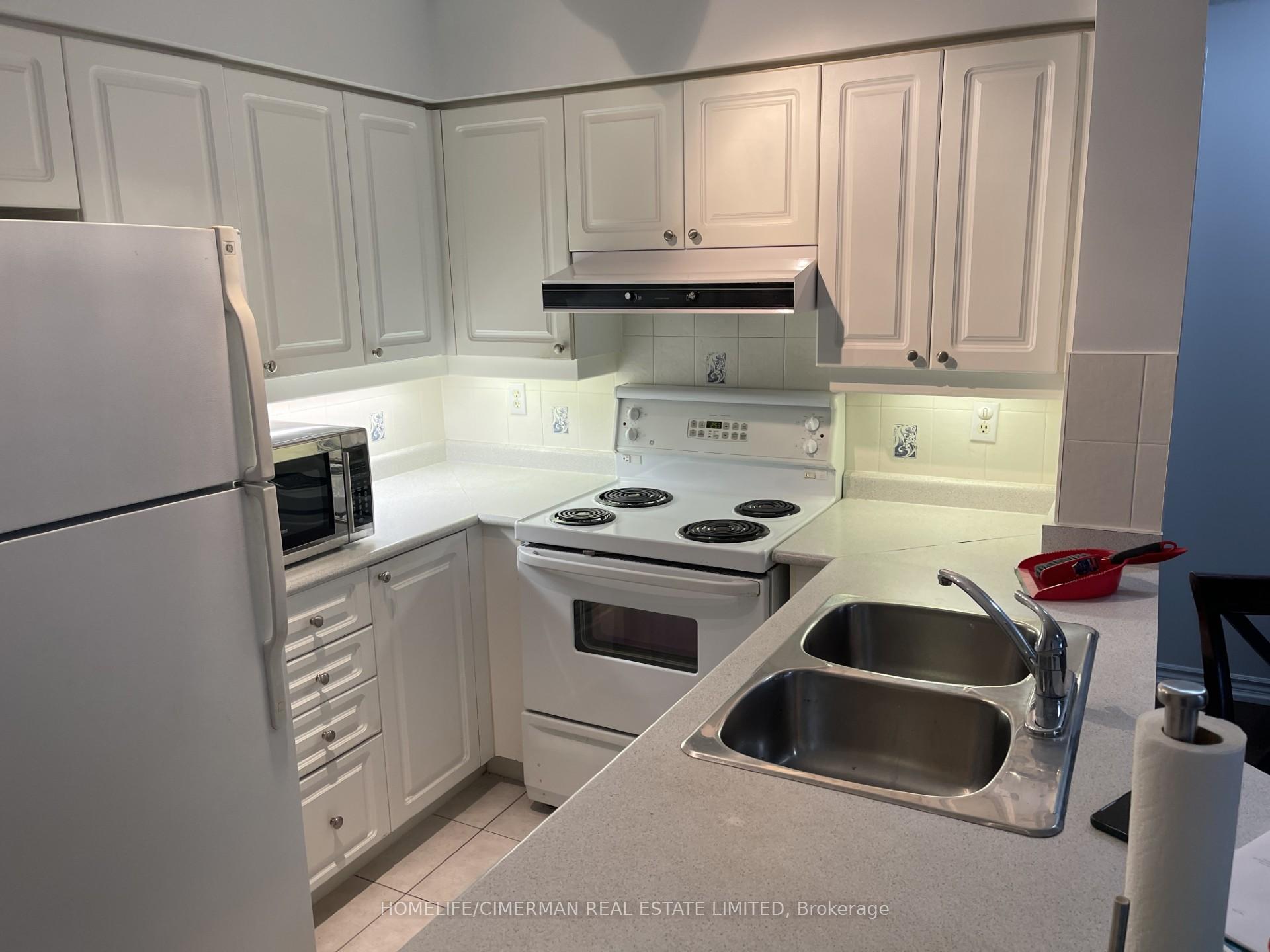 1 Bedroom Condo at 3 REAN,  Toronto For sale