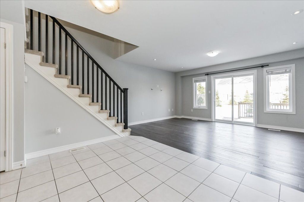 102 Westminster Crescent 102W