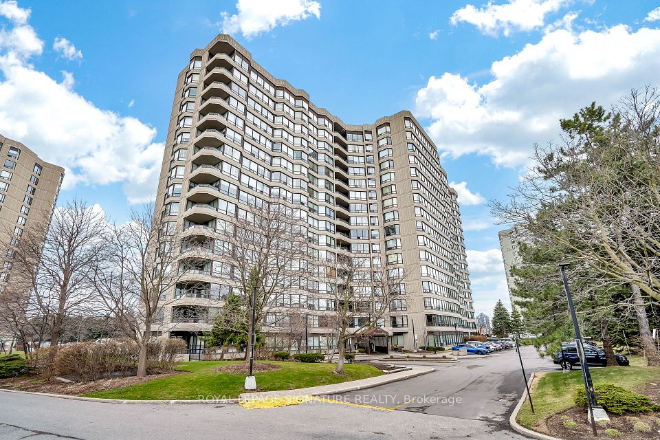7440 Bathurst