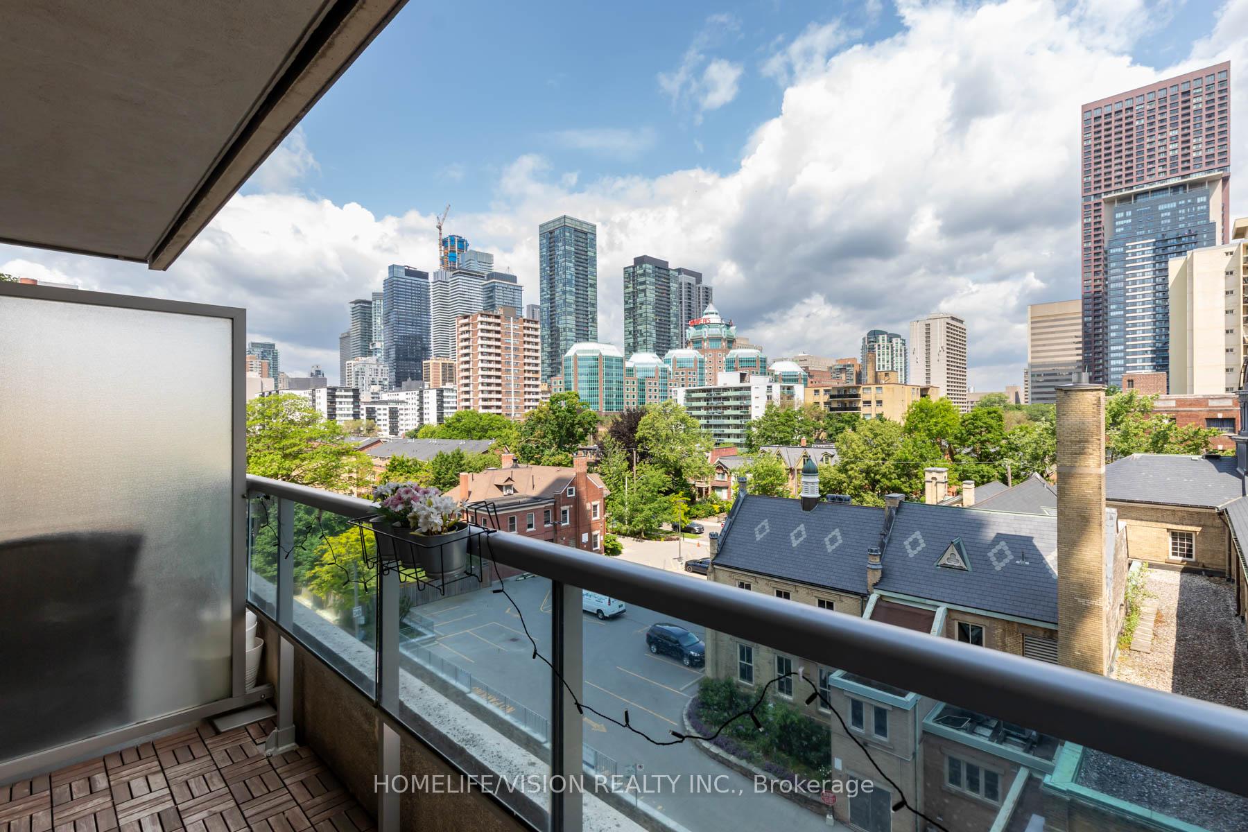 1 Bedroom Condo at 500 Sherbourne, Toronto For sale