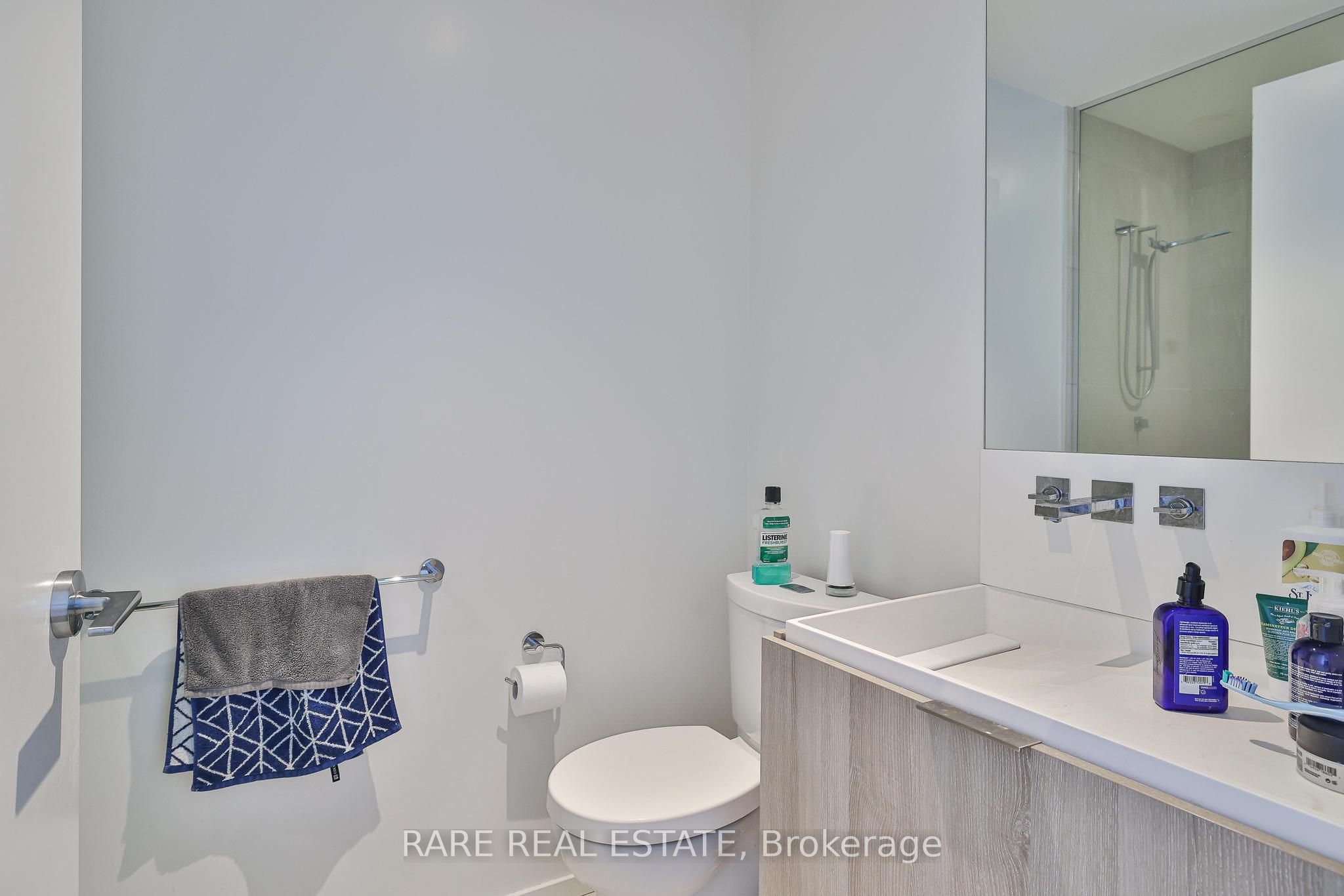 101 Charles Street E, #3210