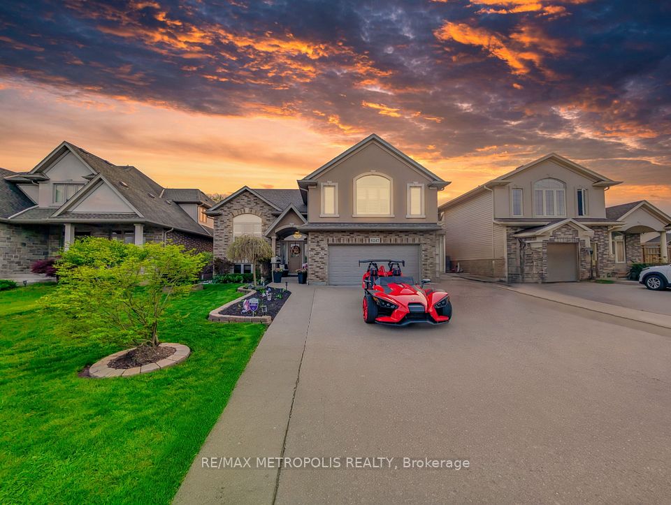 6247 Parkside