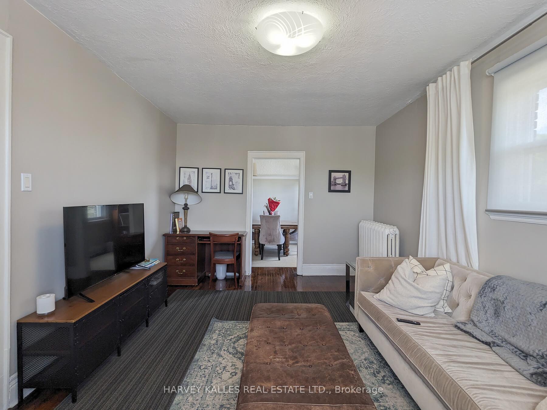 1 Brookdale Avenue 5