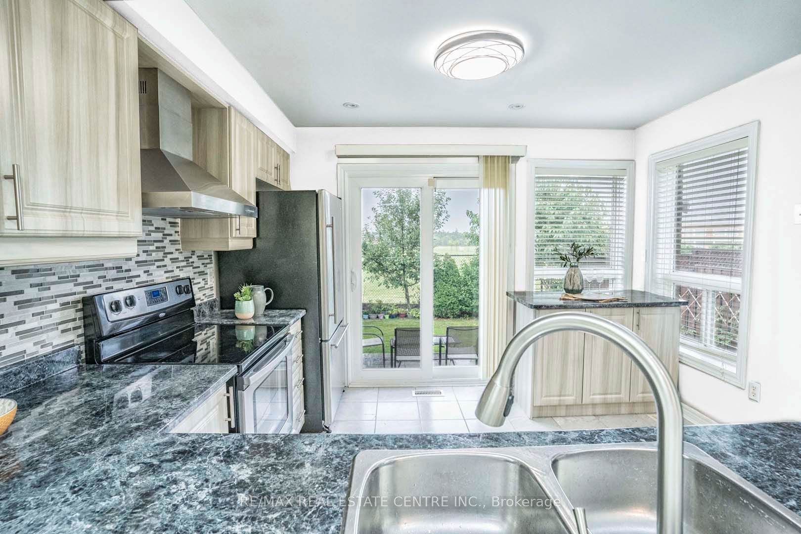 67 Quarry Edge Drive