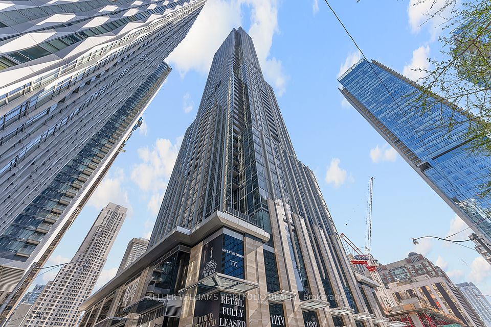 11 Yorkville