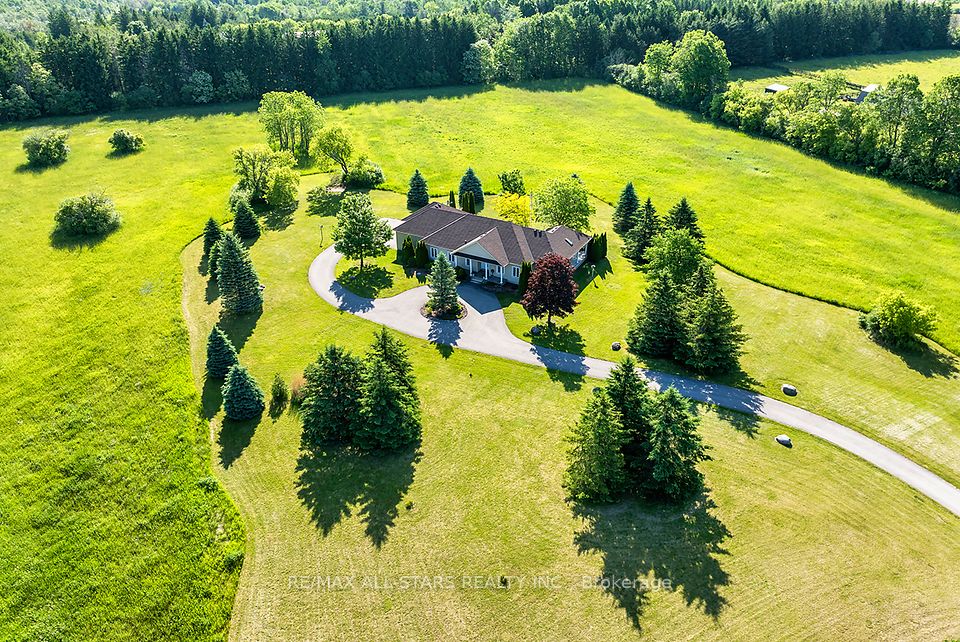12883 Concession 5