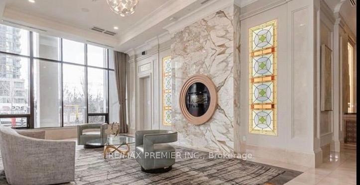 2 Bedrooms Condo at 36 Elm,  Mississauga For sale