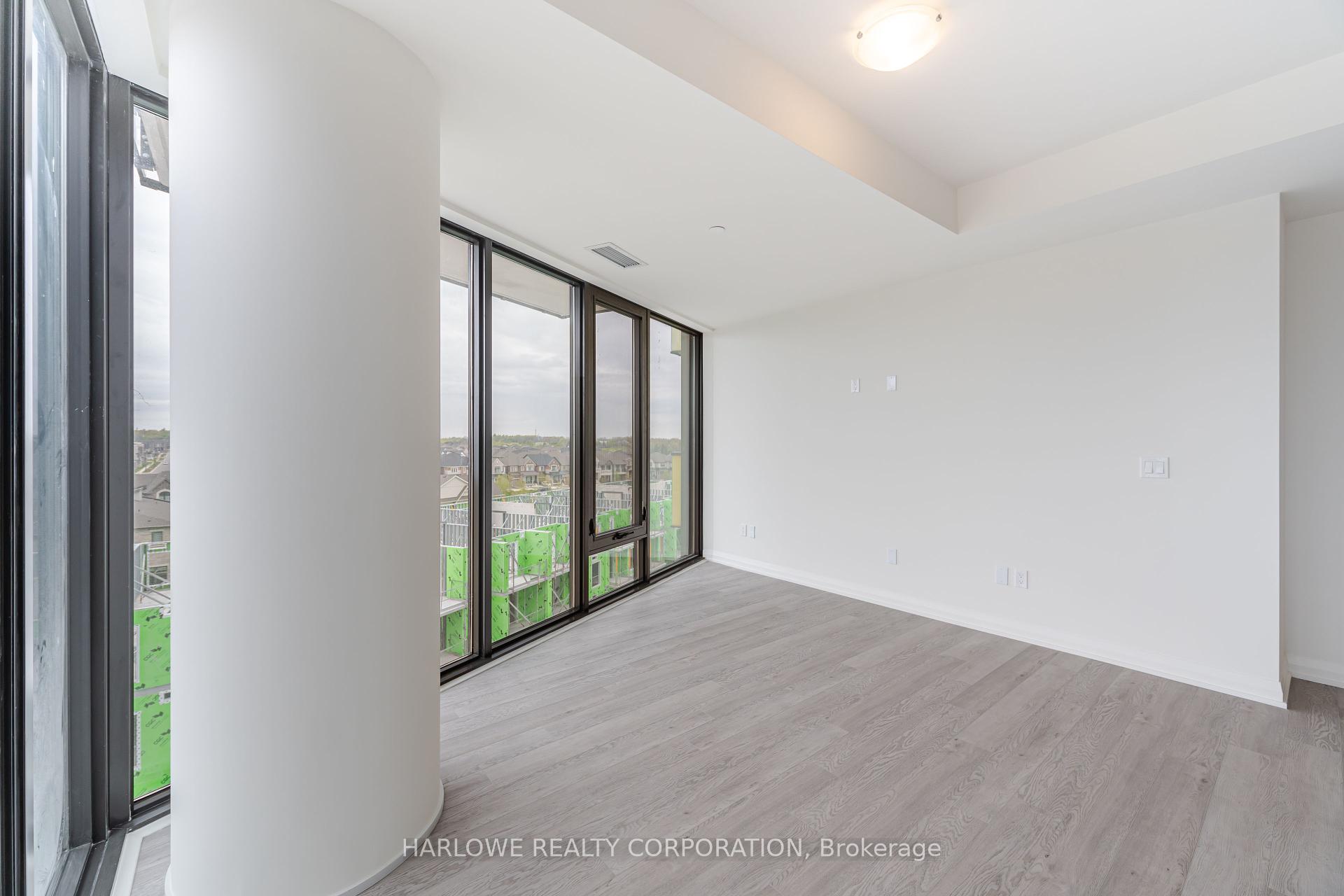 3 Bedrooms Condo at 3006 William Cutmore, Oakville For sale
