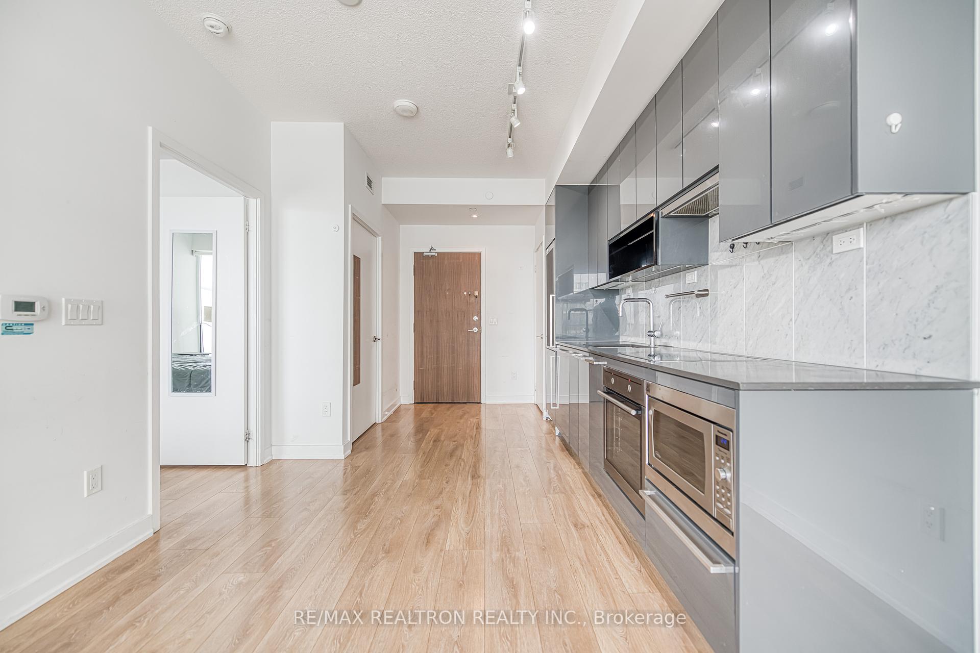 1 Bedroom Condo at 115 Mcmahon, Toronto For sale