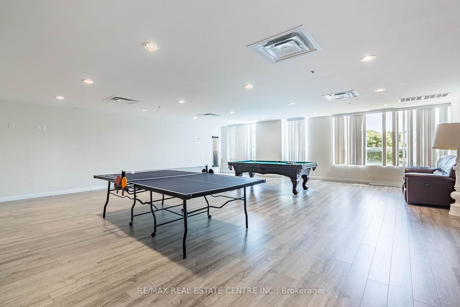 2 Bedrooms Condo at 22 East Haven,  Toronto For sale