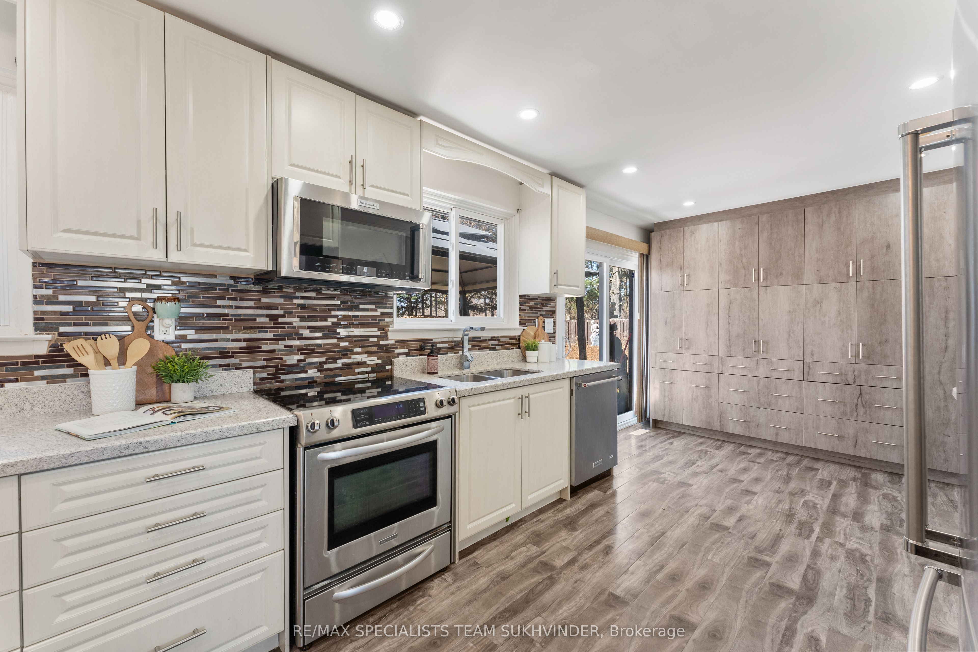 15768 Centreville Creek Road