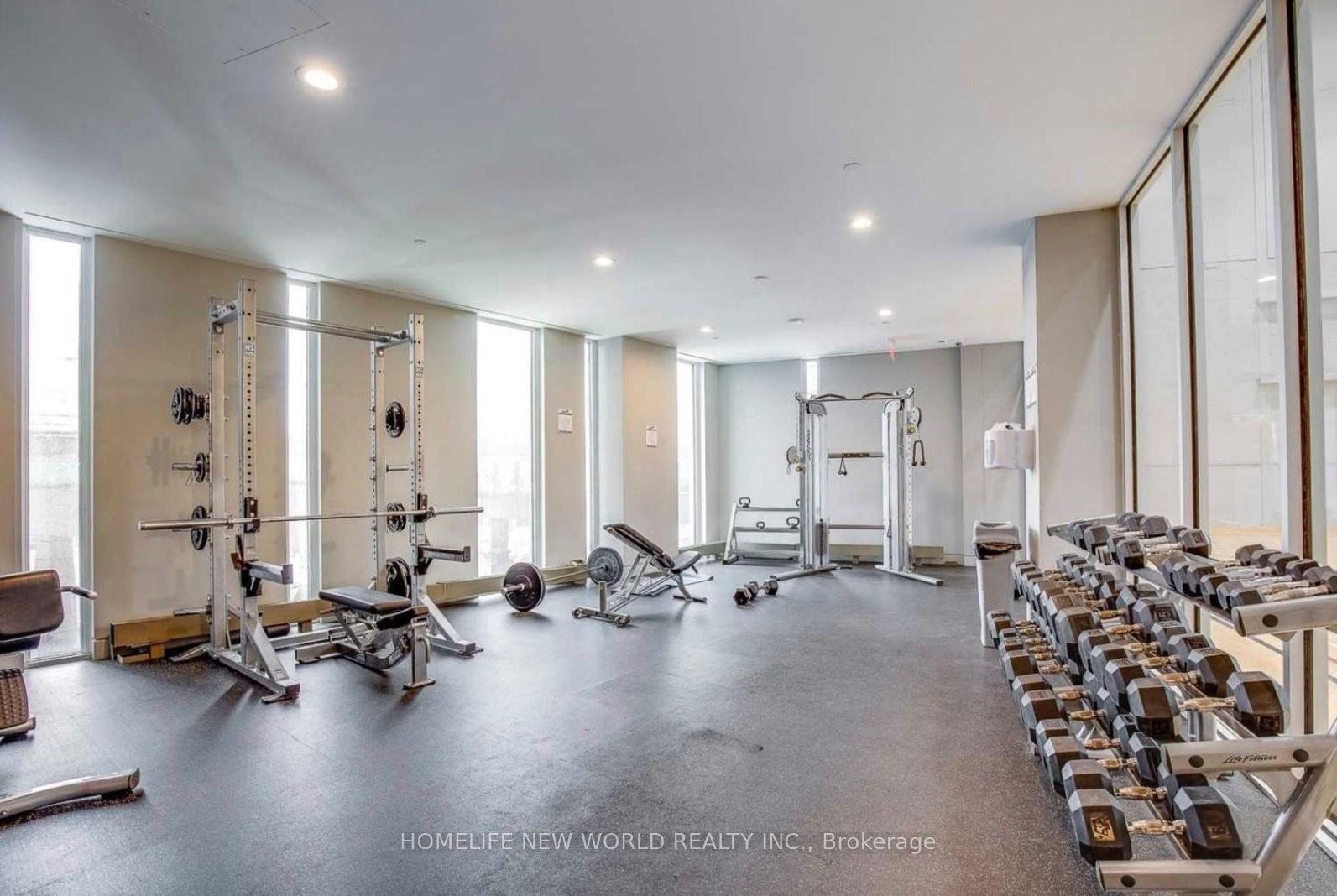 3 Bedrooms Condo at 90 Queens Wharf, Toronto For sale