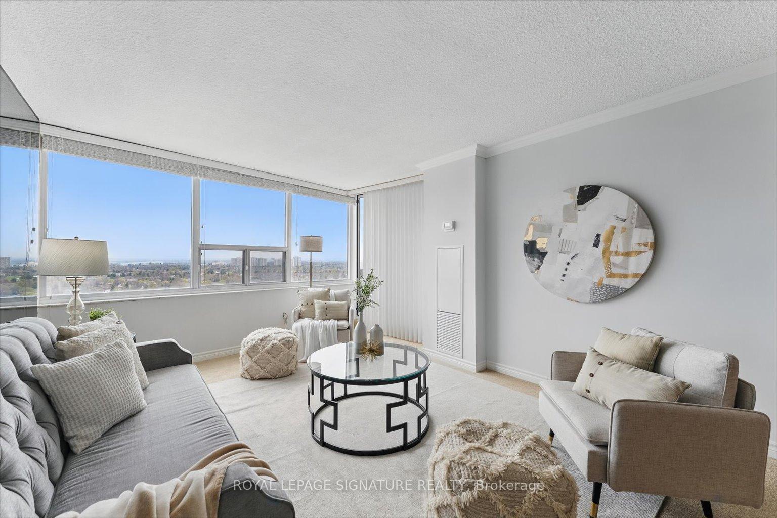 3 Bedrooms Condo at 65 Huntingdale,  Toronto For sale