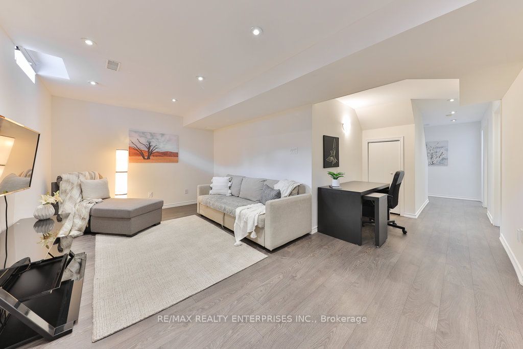 2183 Birchleaf Lane