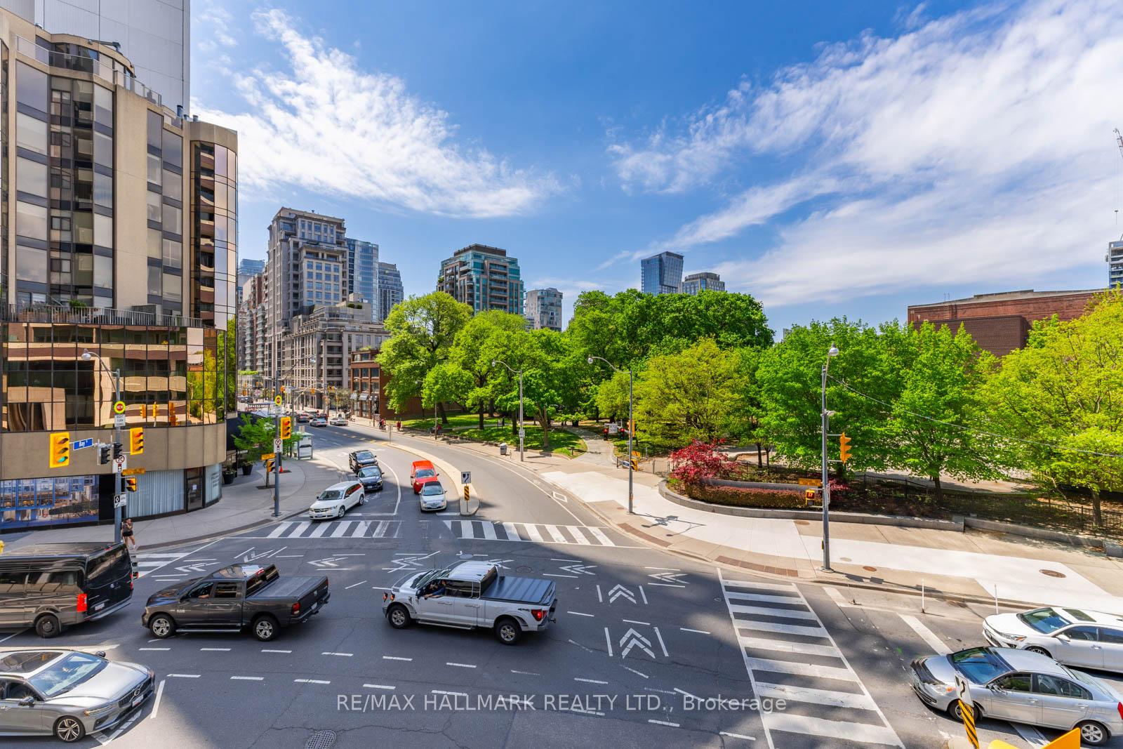 1 Bedroom Condo at 88 Davenport, Toronto For sale