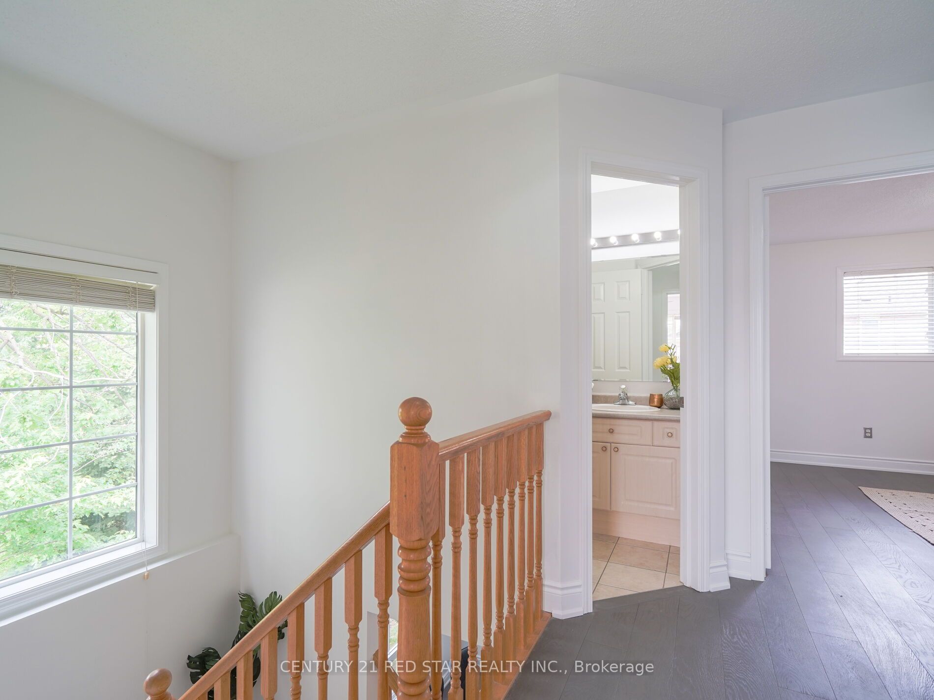 1144 Barclay Circle
