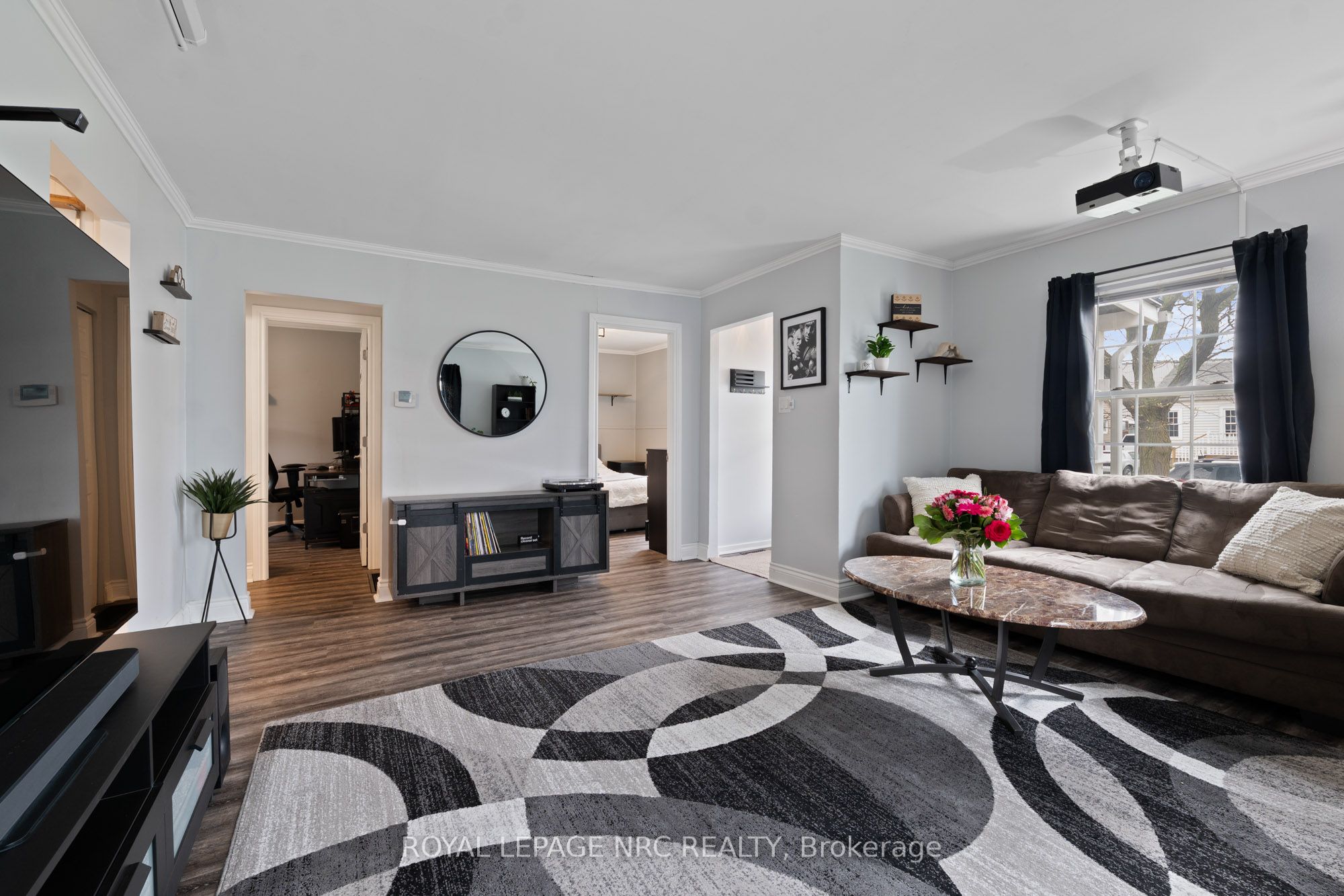 7 Lancaster Avenue