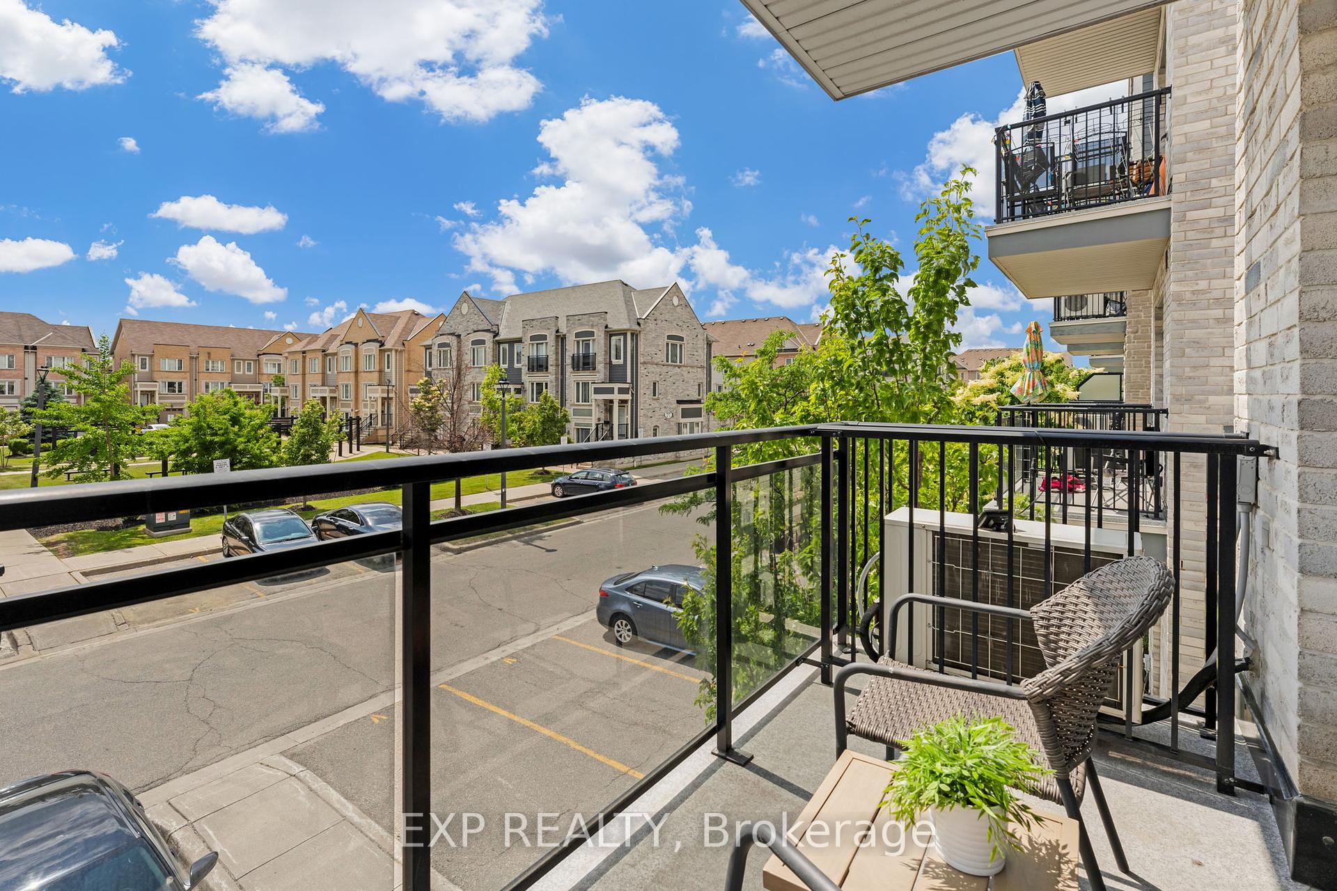 1 Bedroom Condo at 5150 Winston Churchill, Mississauga For sale