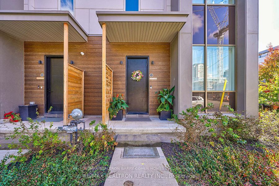 17 Greenbriar