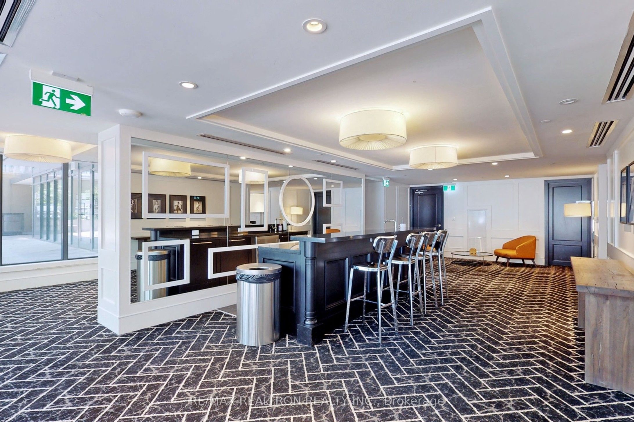 955 Bay Street, #1709
