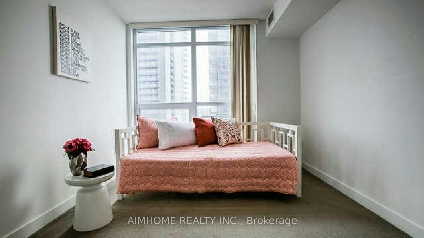 3 Bedrooms Condo at 19 Singer, Toronto For sale
