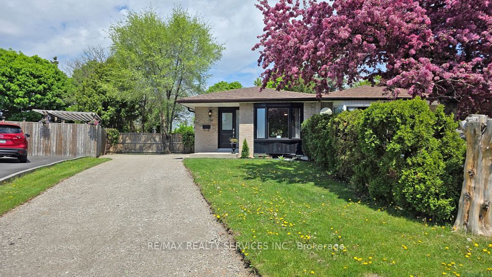 55 Greenwood