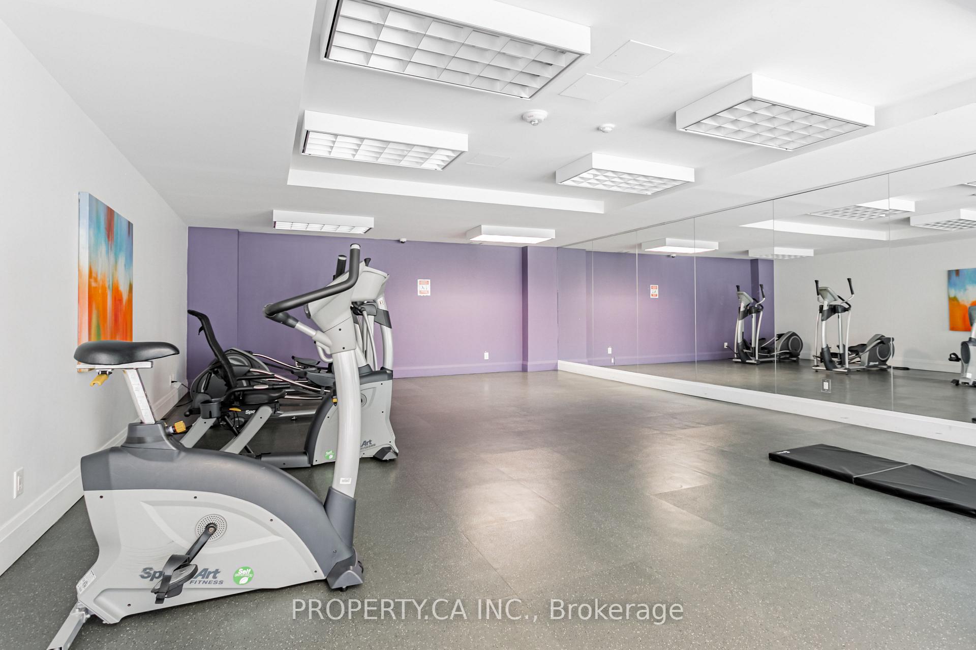 2 Bedrooms Condo at 35 Bastion, Toronto For sale