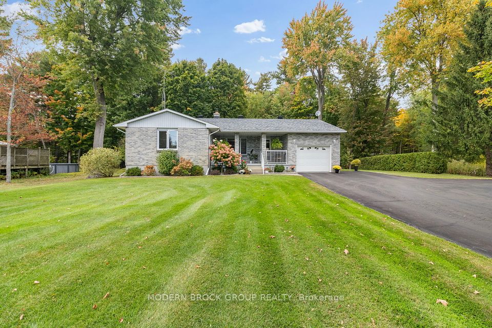 1310 County 2 Road, Elizabethtown-Kitley, ON K6V 5T3