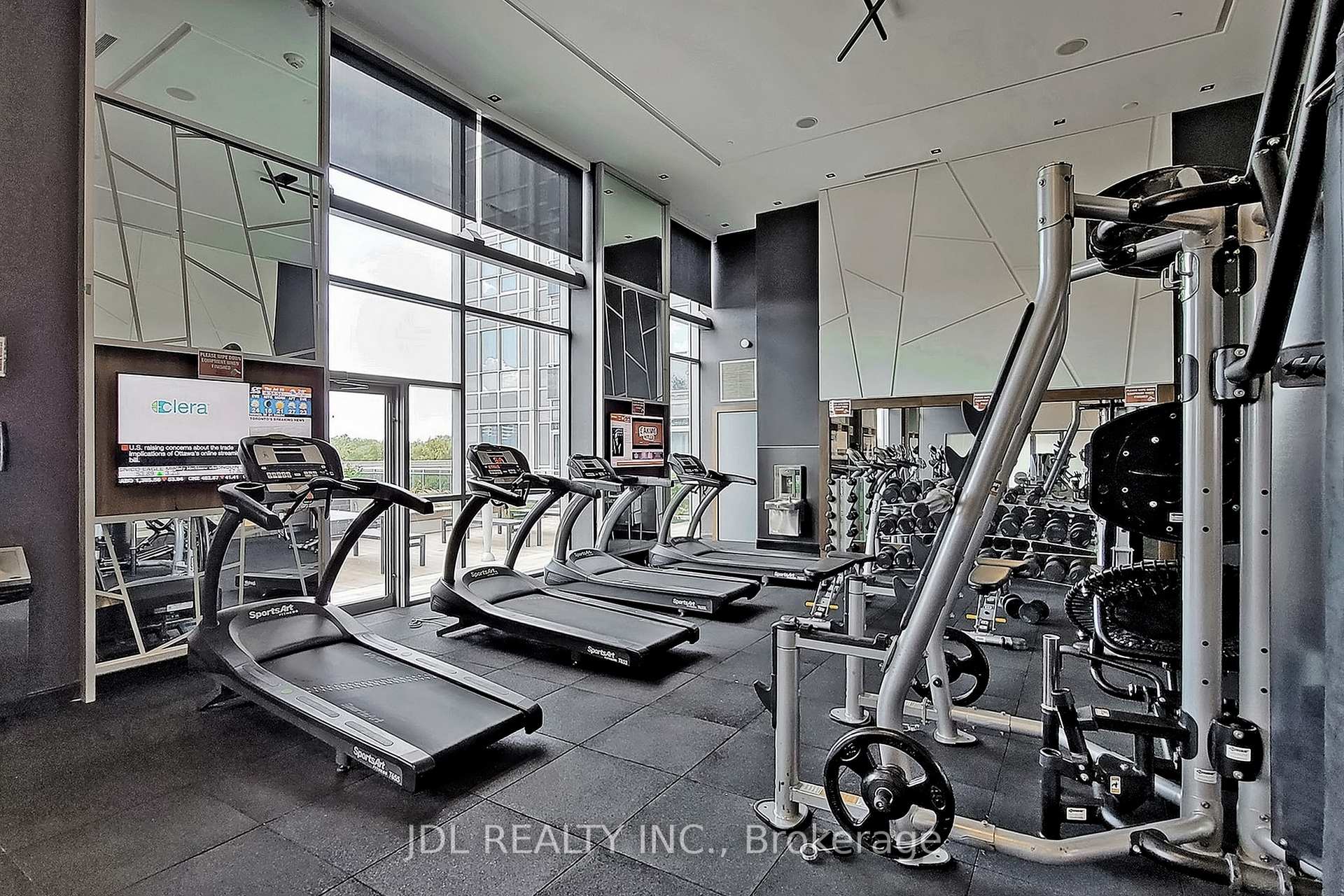 2 Bedrooms Condo at 255 Village Green, Toronto For sale