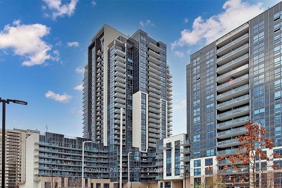 30 Meadowglen Place