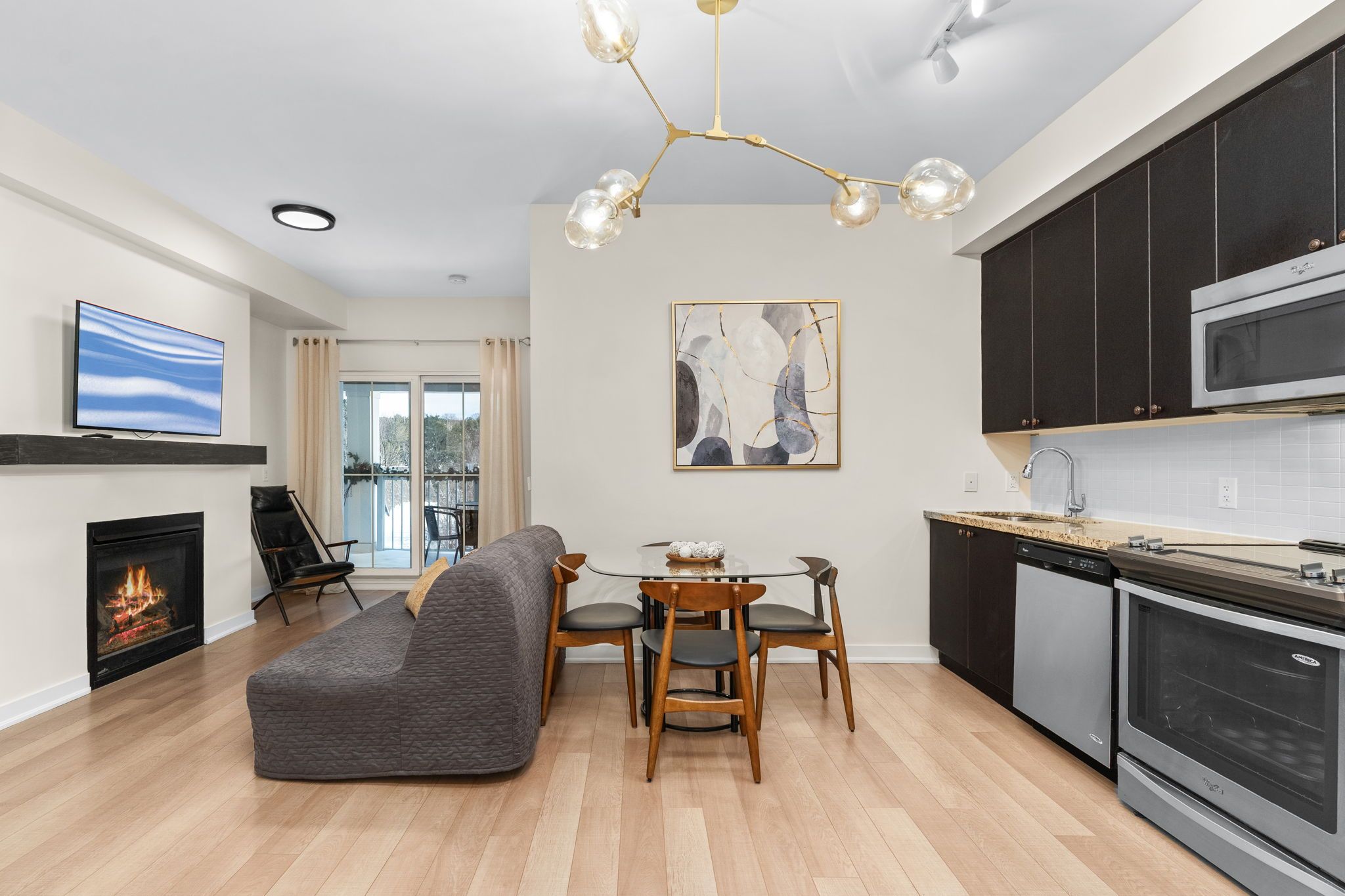 40 Horseshoe Boulevard 416