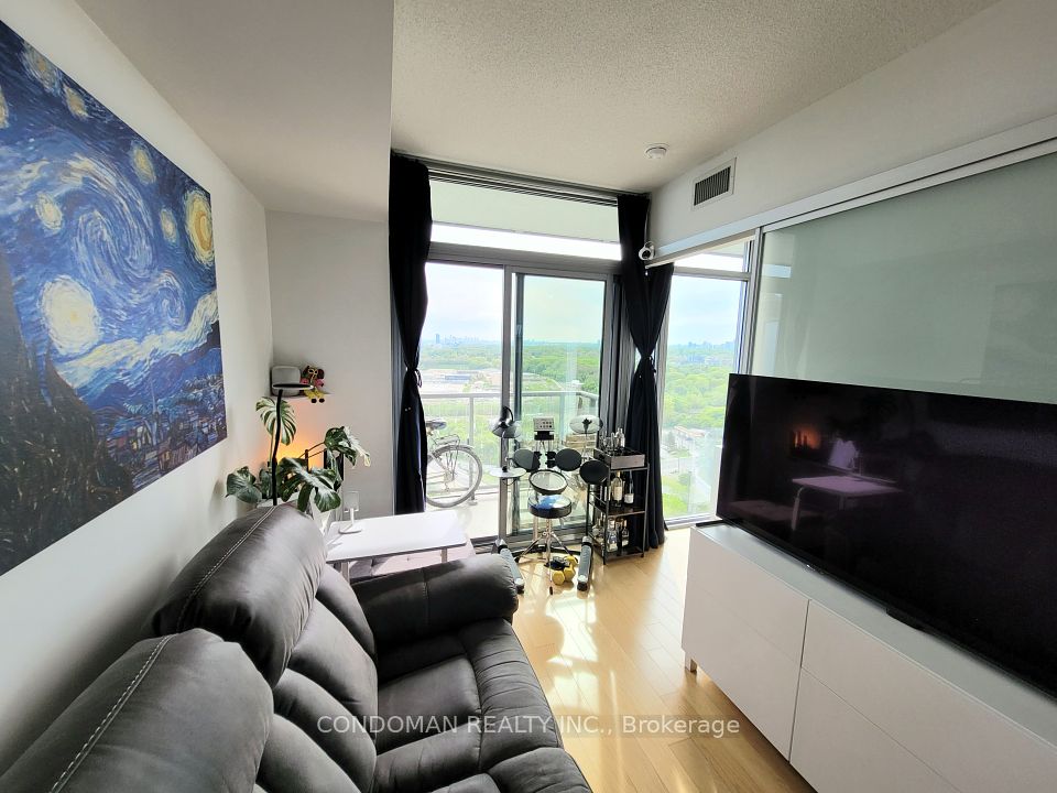 105 The Queensway