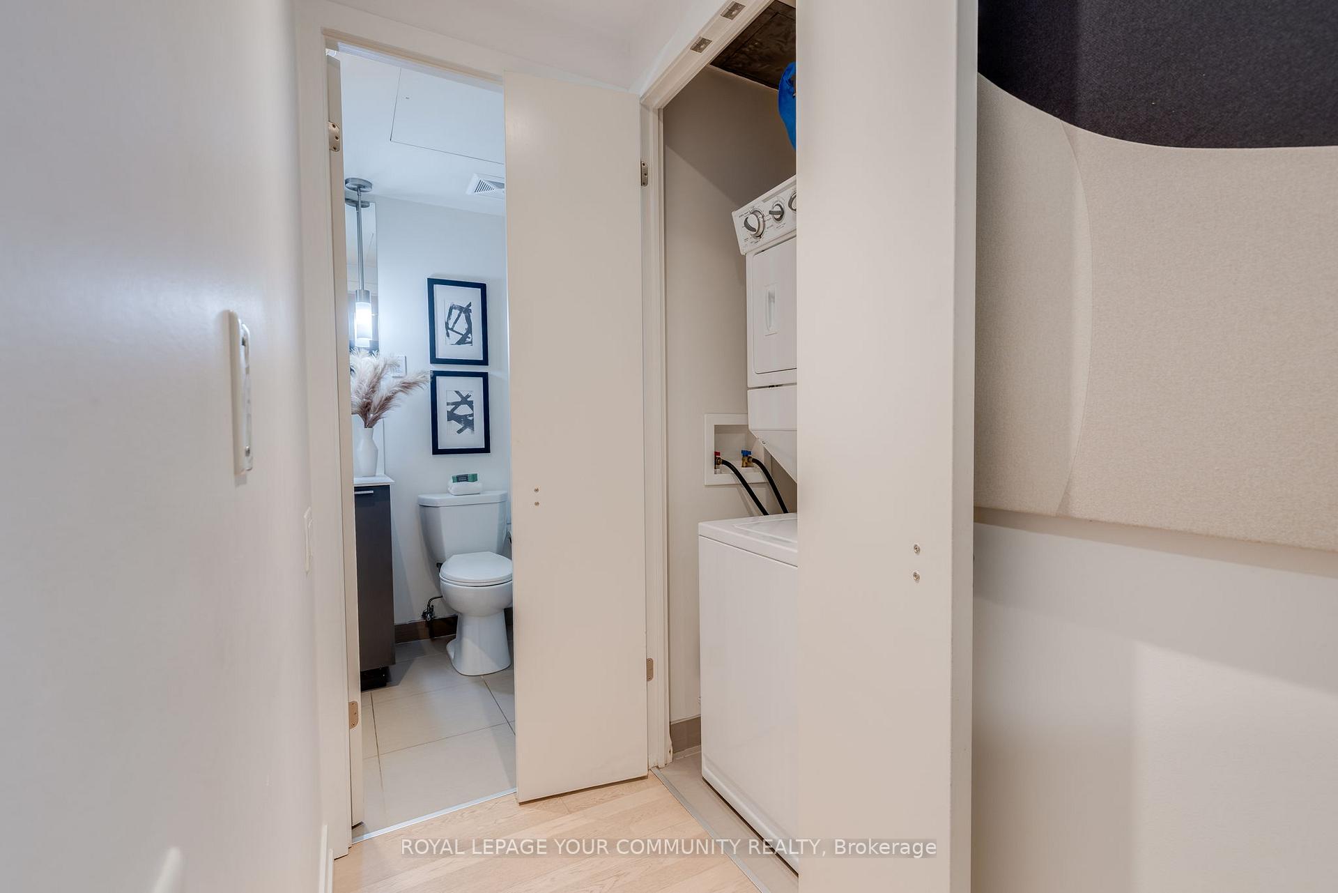 1 Bedroom Condo at 650 King, Toronto For sale
