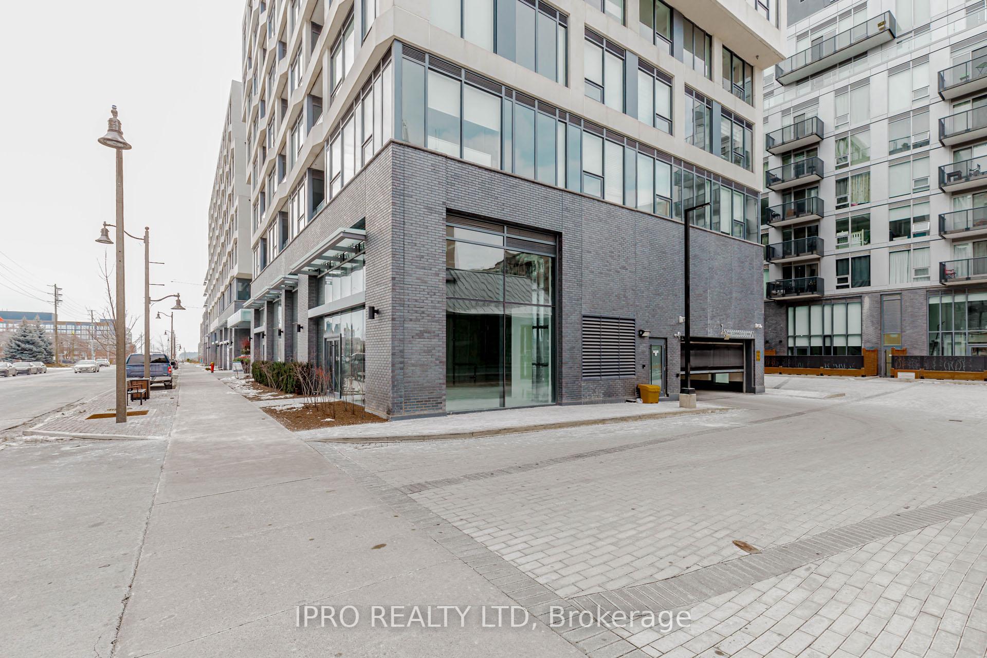 2 Bedrooms Condo at 2450 OLD BRONTE, Oakville For sale